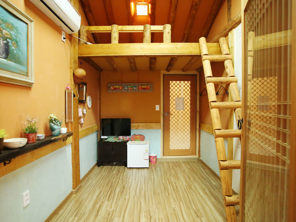 Gangneongjeon Hanok Stay Jeonju Εξωτερικό φωτογραφία